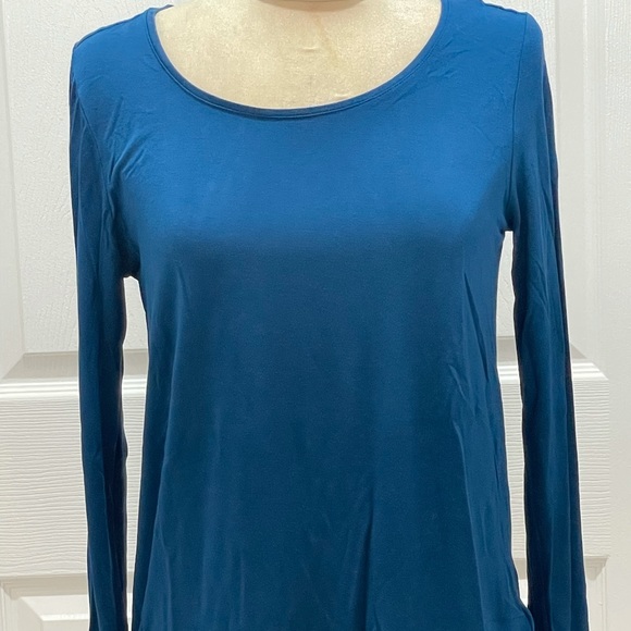 Gap Luxe Teal Long Sleeve tee - Picture 2 of 7